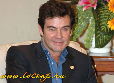 http://www.tvsoap.ru/photo/images_large/rich_cry_guillermo_capetillo/tvsoap_guillermo_capetillo_002.jpg