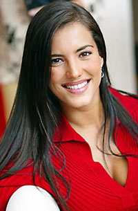   (Gaby Espino)